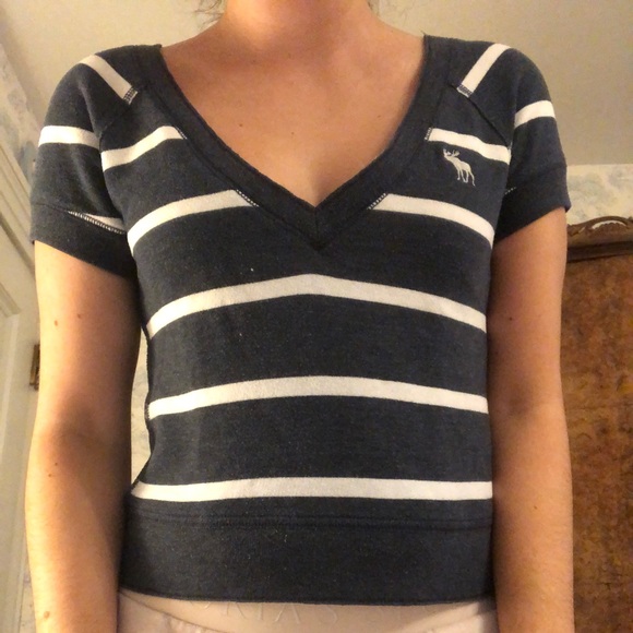 abercrombie kids Tops - Abercrombie striped t-shirt